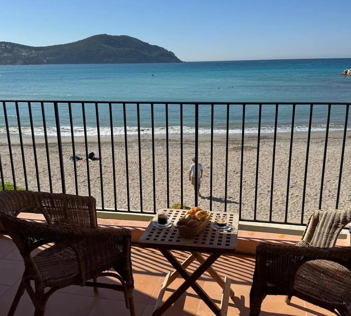 Front De Mer Les Lecques 0*,